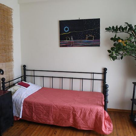 Family-Friendly Apartment & Roof Garden @ Koukaki Athens Luaran gambar
